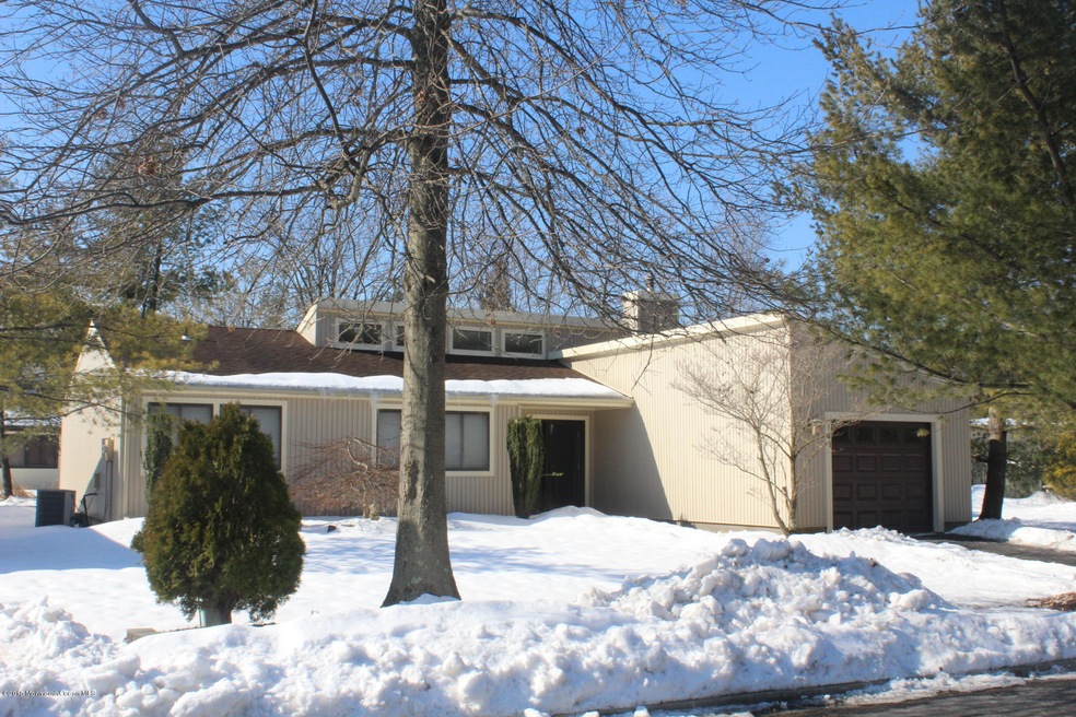 141 Dawn Ct, Old Bridge, NJ 08857 - photo 1