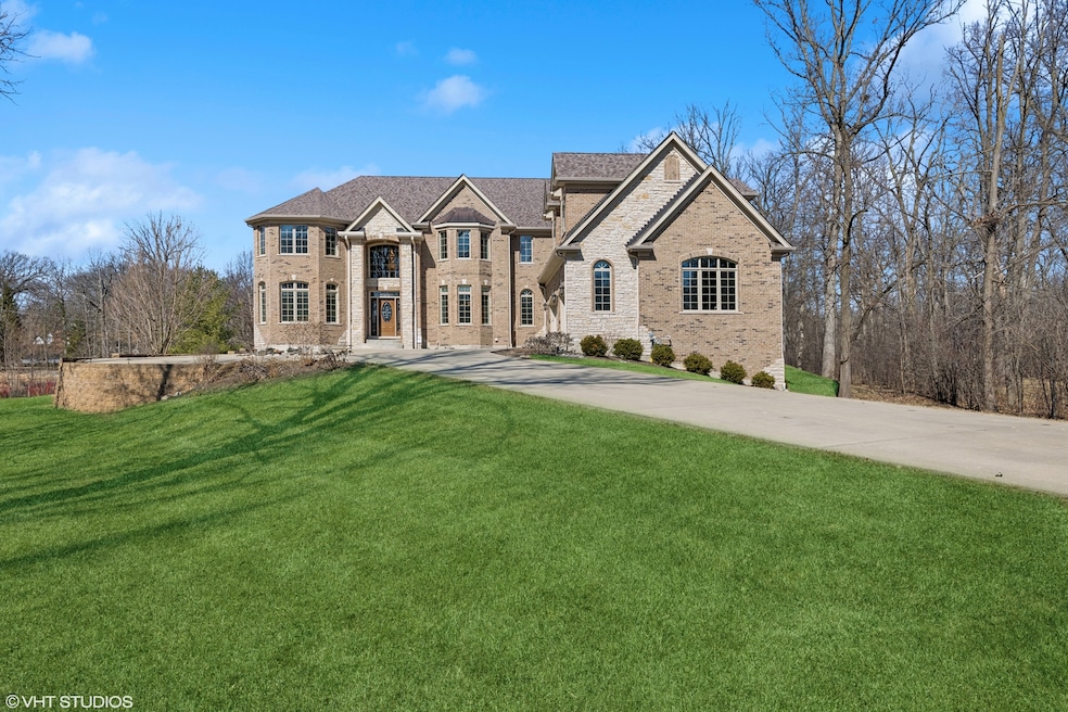 For Sale $2,149,000 • Co-Listing Agent