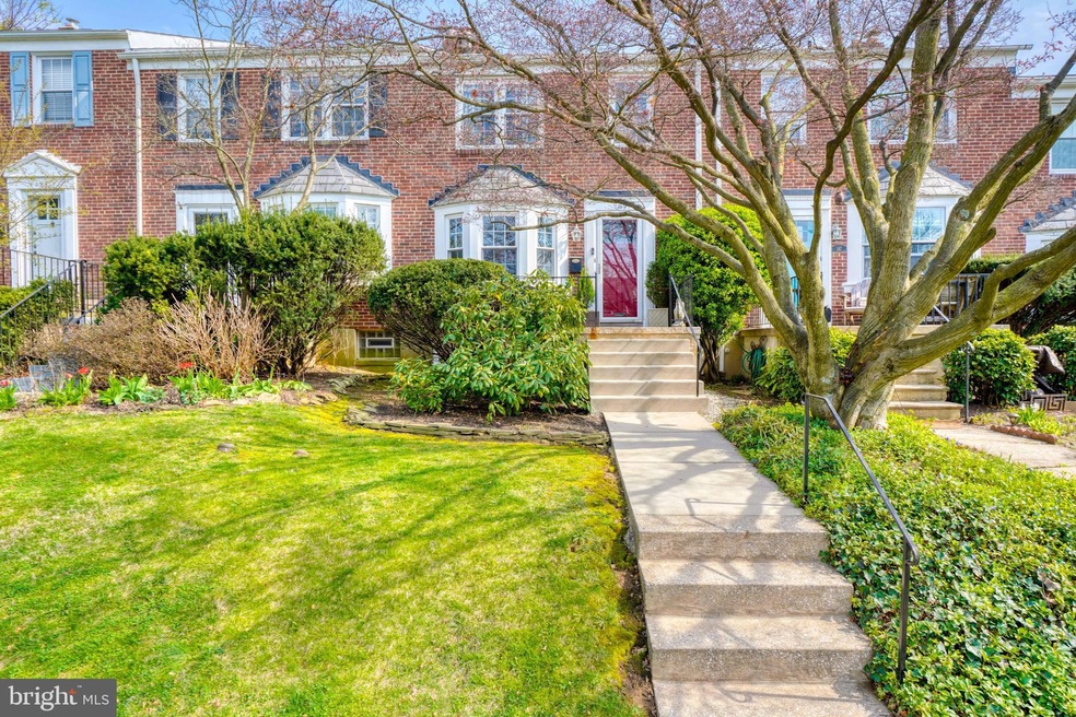 149 Stevenson Ln, Baltimore, MD 21212 - photo 1