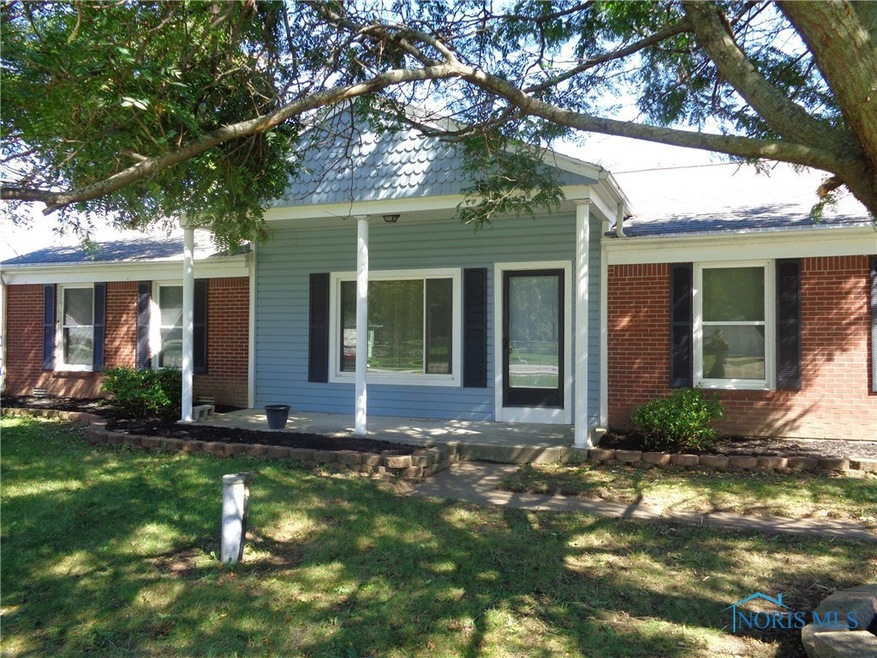 1391 N Genoa Clay Center Rd, Genoa, OH 43430 - photo 1