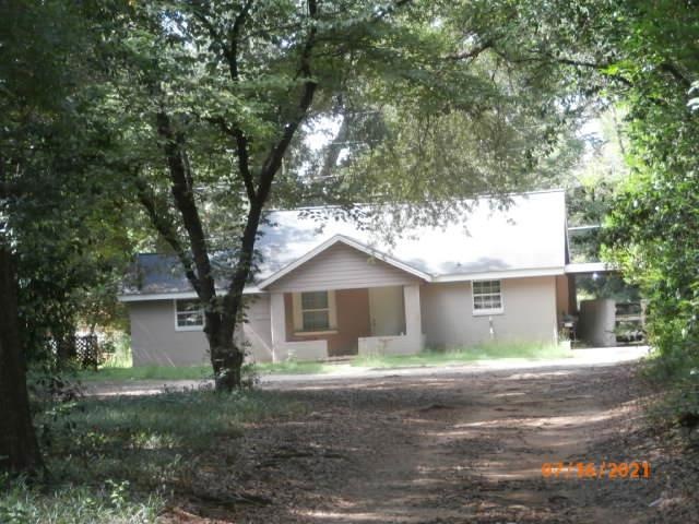 1403 W Lincoln Ave, Albany, GA 31707 - photo 1