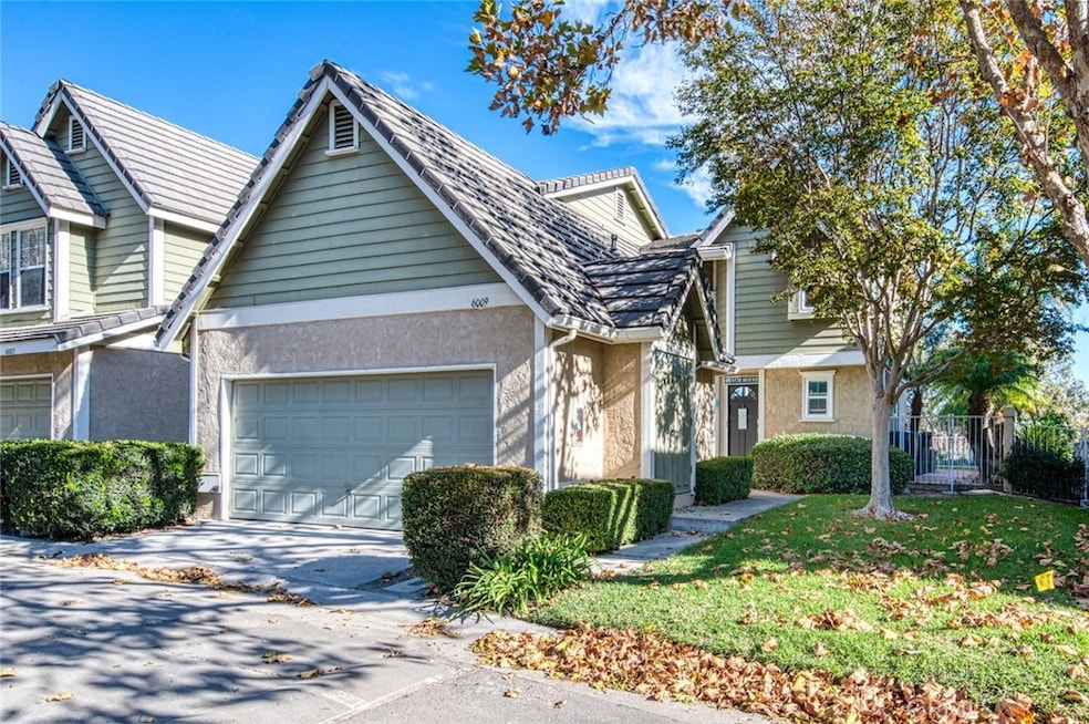 6009 E Summit Ct unit 38, Anaheim, CA 92807 - photo 1