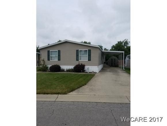 302 Pinewood Cir, Lima, OH 45804 - photo 1