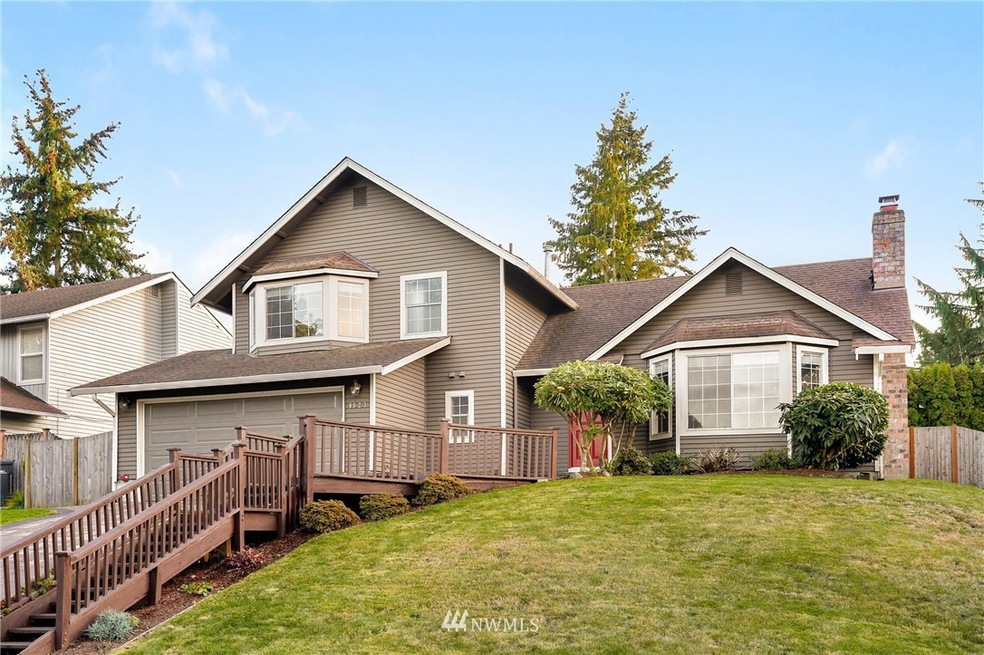 8923 NE 142nd Way, Kirkland, WA 98034 - photo 1