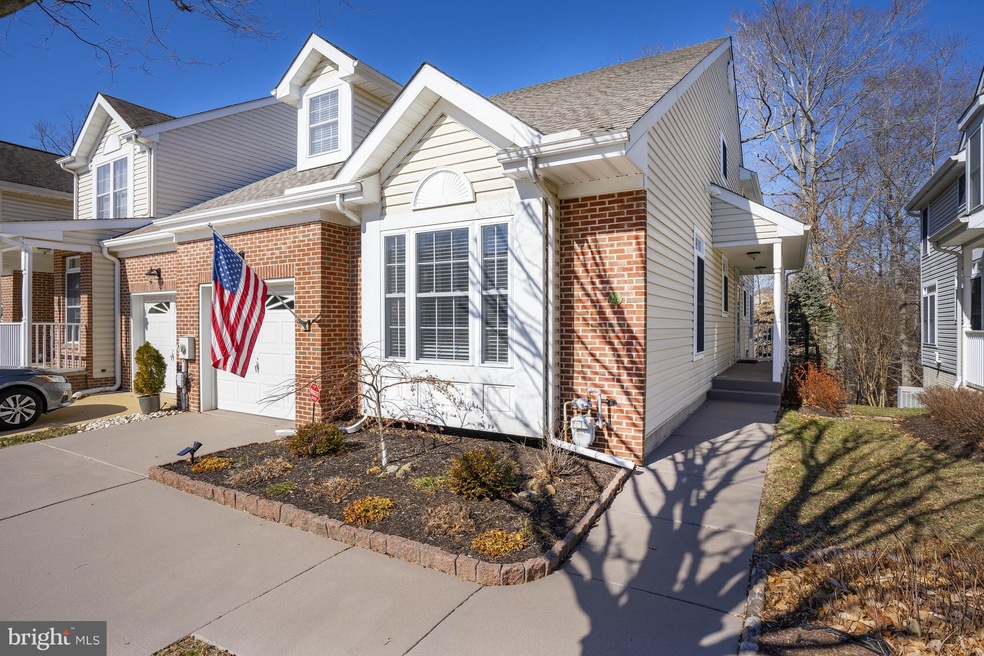 212 Niagara Falls Dr, Wilmington, DE 19808 - photo 1