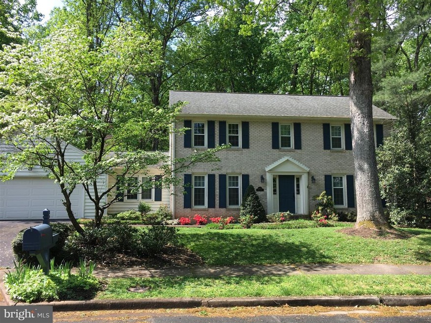 12003 Trotter Ln, Reston, VA 20191 - photo 1