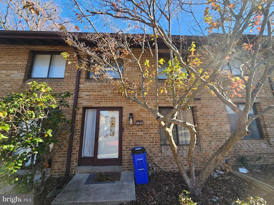 8903 Footed Ridge, Columbia, MD 21045 - photo 1