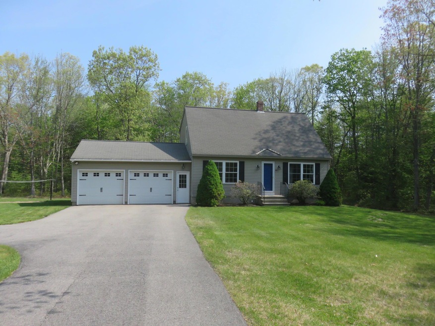 40 Nottingham Dr, Sanford, ME 04073 - photo 1