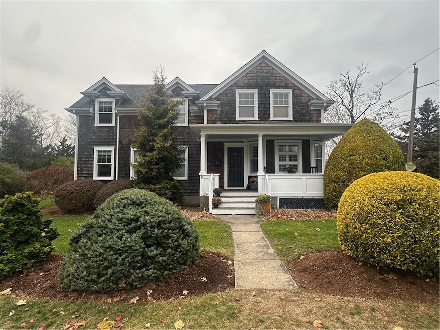 83 Alfred Drown Rd, Barrington, RI 02806 - photo 1