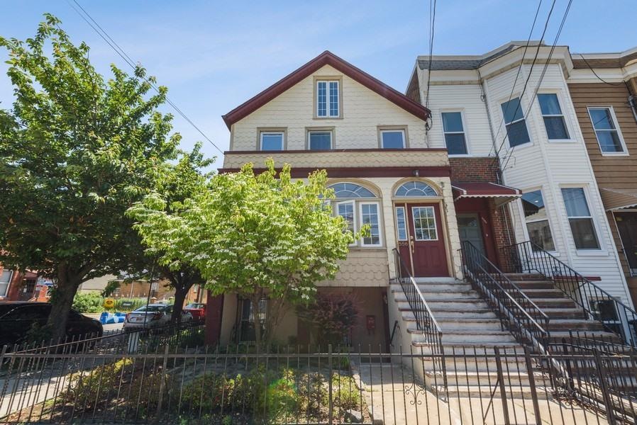 556 Palisade Ave unit 2, Jersey City, NJ 07307 - photo 1