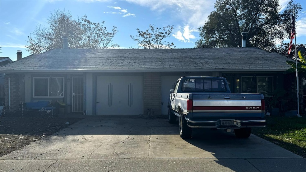 Sold $575,000 • Co-Listing Agent