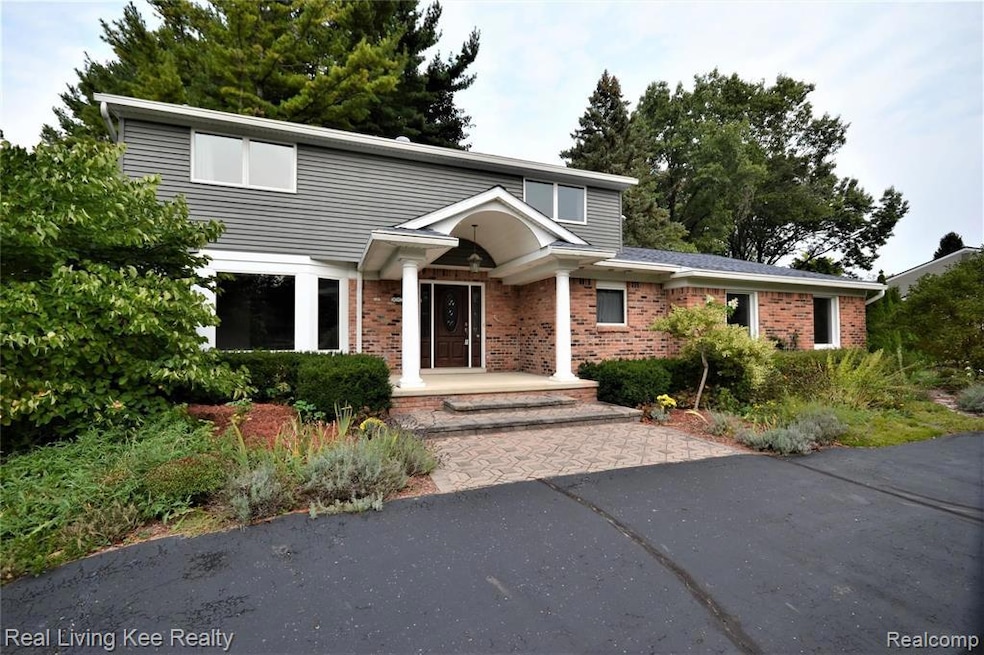 Welcome to 3786 Quarton Road!