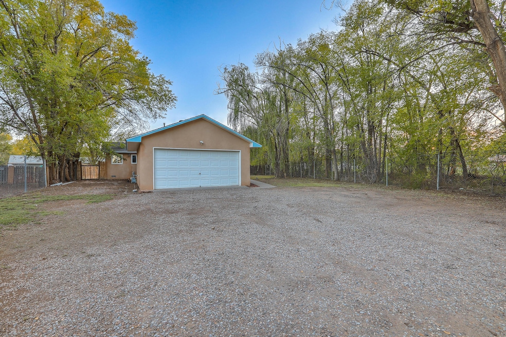 2408 Alpine Rd SW, Albuquerque, NM 87105 - photo 1