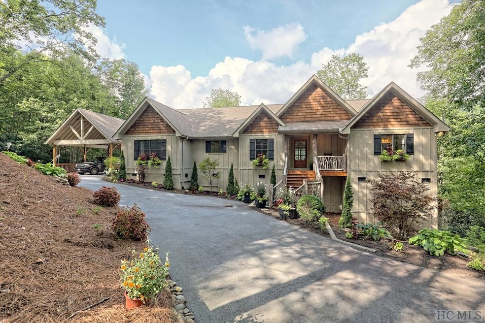 1034 E East Rochester Dr, Cashiers, NC 28717 - photo 1