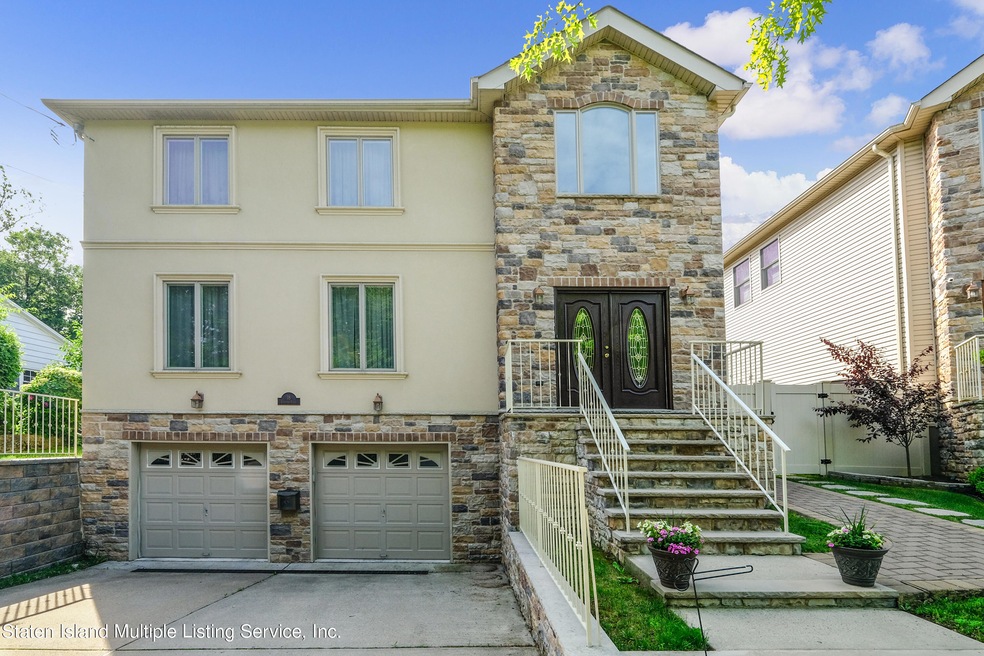 18 Cheshire Place, Staten Island, NY 10301 - photo 1