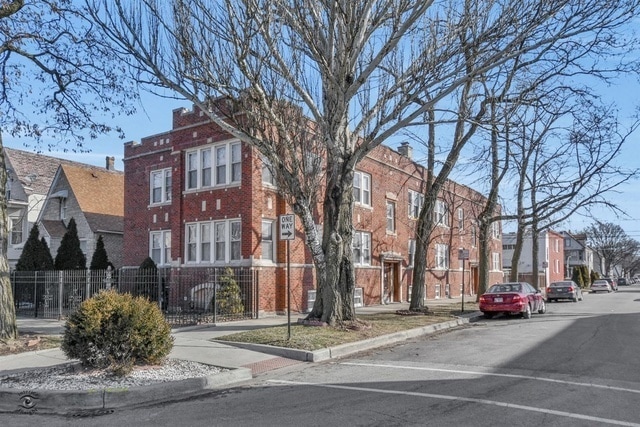 4150 W Belden St unit 2, Chicago, IL 60639 - photo 1