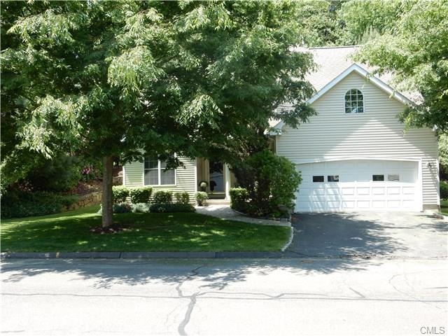 119 Governor Way