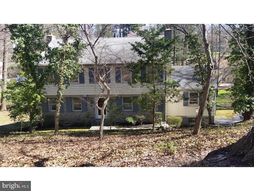 202 Avondale Rd, Wallingford, PA 19086 - photo 1