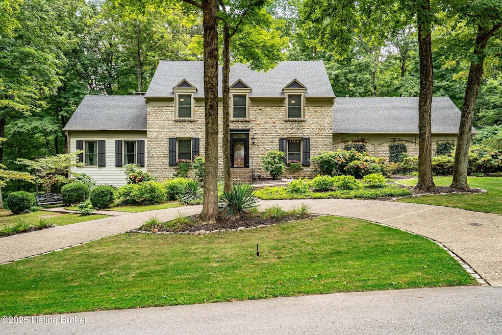 Sold $815,600 • Co-Listing Agent