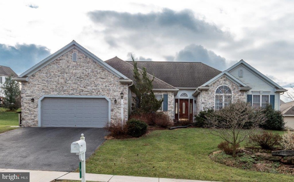 6 Coach Dr, Stevens, PA 17578 - photo 1