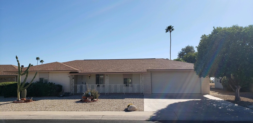 FRONT1-10001 W. PINEAIRE DR