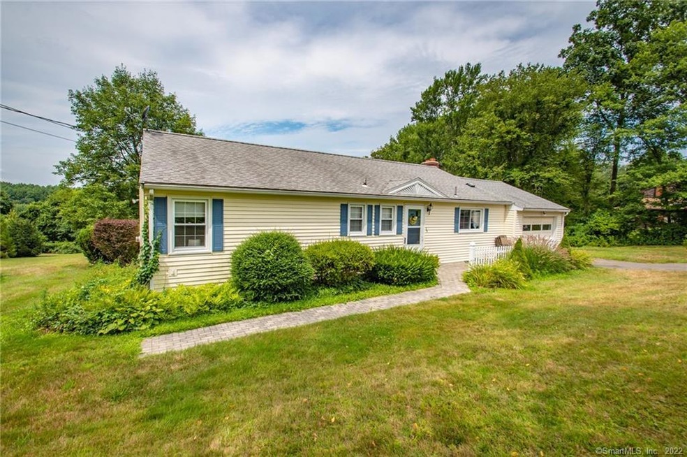 11 Richmond Dr, Plymouth, CT 06782 - photo 1