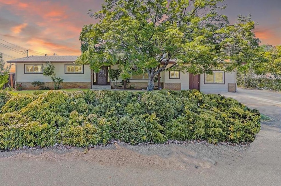 1333 Wesley Ln, Auburn, CA 95603 - photo 1