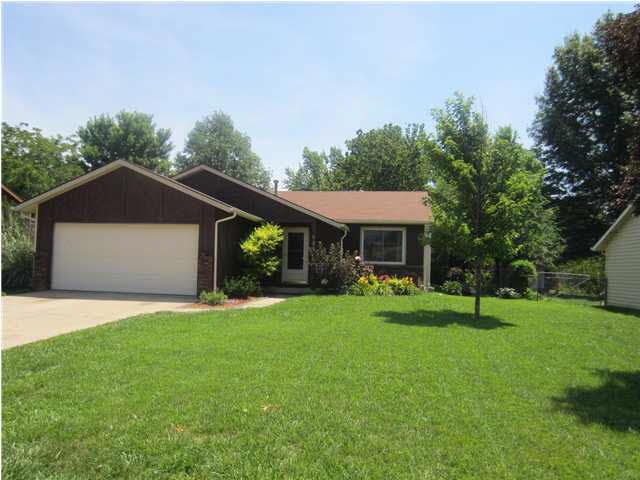 Beautiful 3 bedroom, 2 bath home