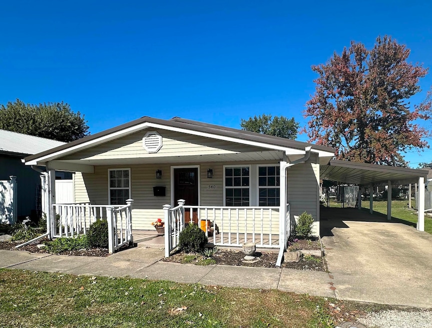 540 F St NE, Linton, IN 47441 - photo 1