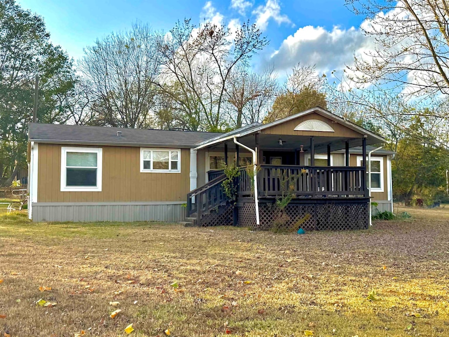 106 Bowden Rd, Gladewater, TX 75647 - photo 1