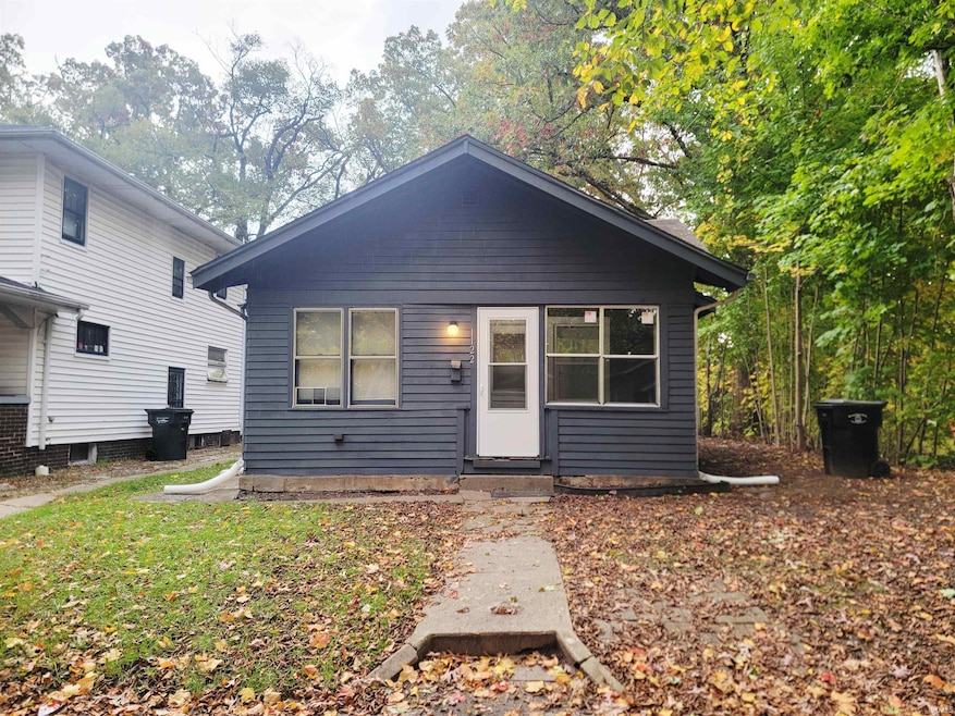1122 Obrien St, South Bend, IN 46628 - photo 1