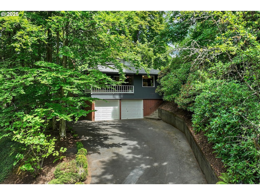 4940 SW Humphrey Park Rd, Portland, OR 97221 - photo 1