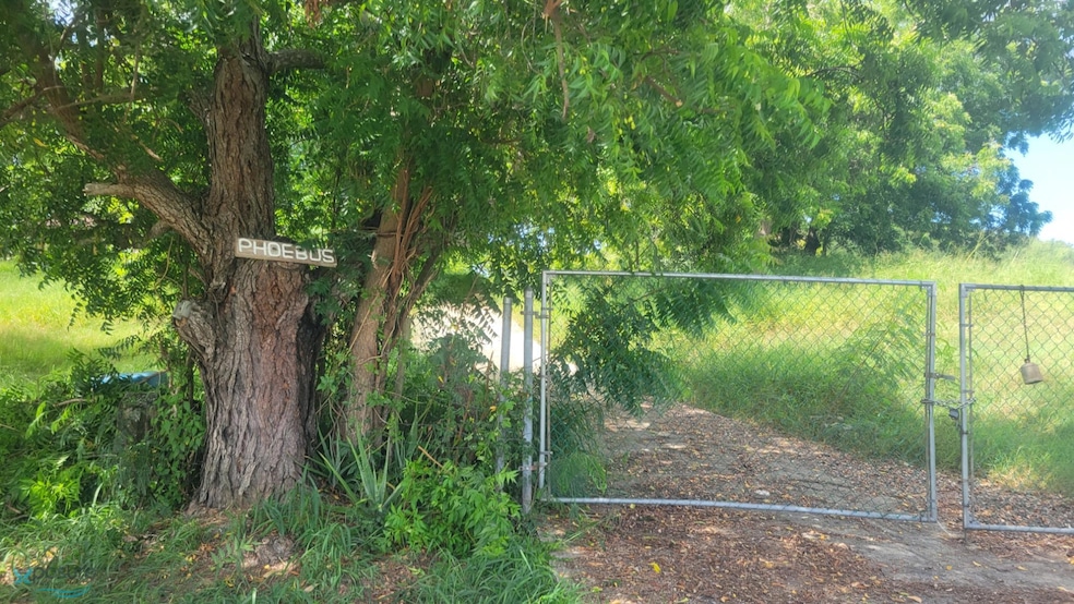 For Rent $1,000/month