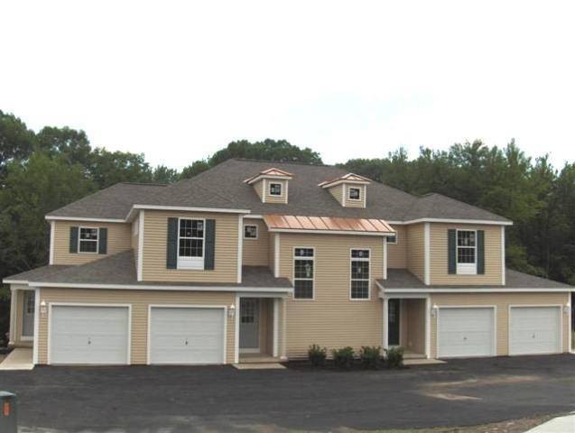 303 Royale Ct, Troy, NY 12180 - photo 1