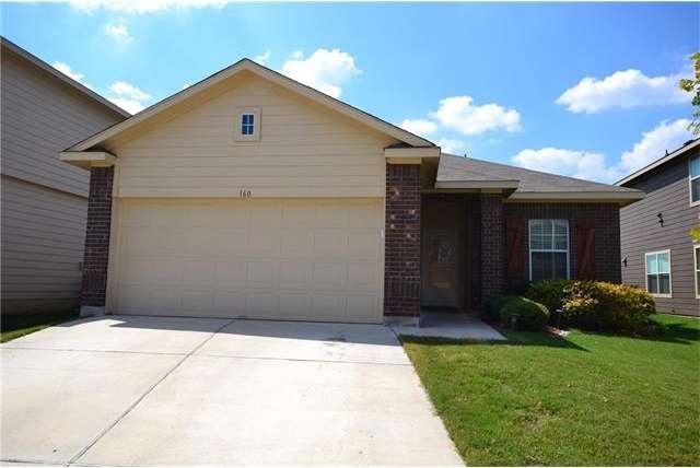 Welcome Home to 160 Housefinch Loop in Summerlyn!
