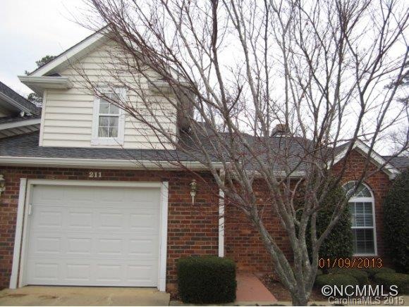 211 Forrestwood Ct, Hendersonville, NC 28792 - photo 1