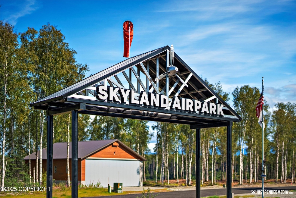 Skyland_Entrance_Close