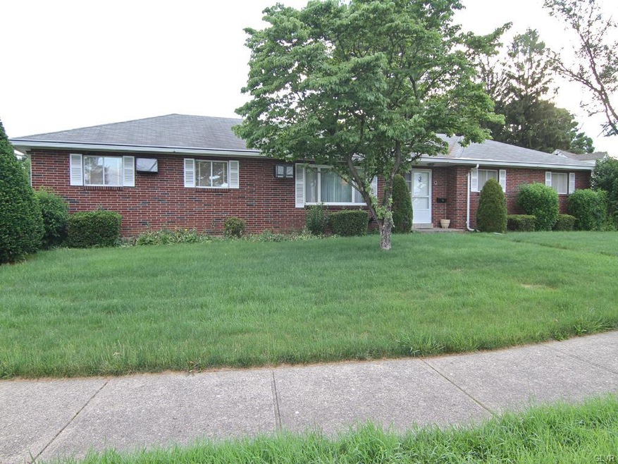 1637 8th Ave, Bethlehem, PA 18018 - photo 1