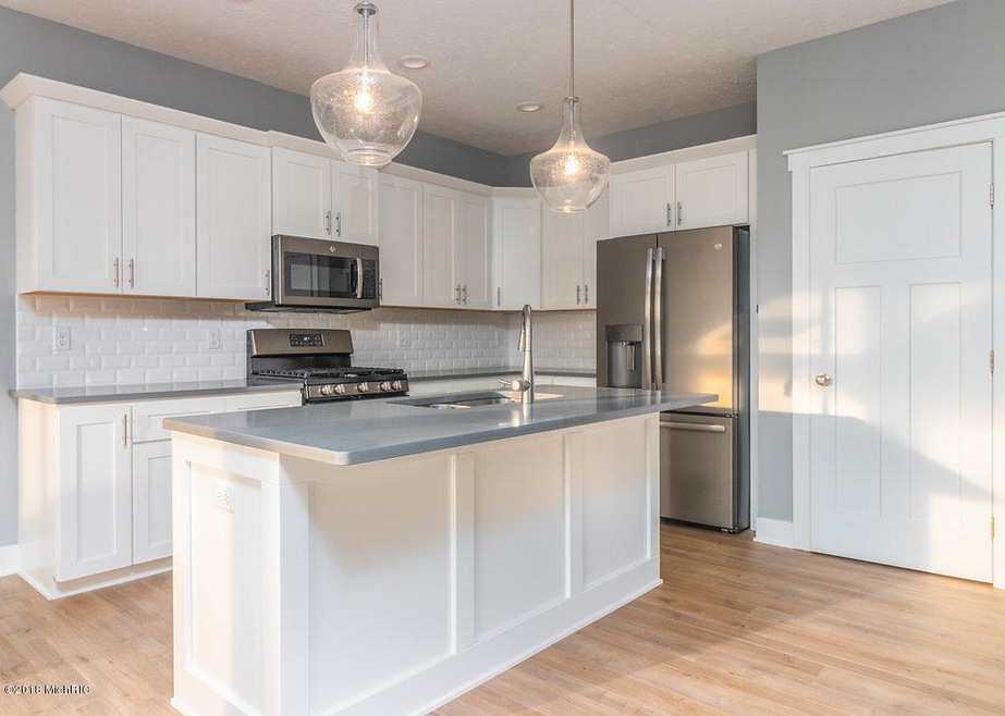 7321 Winter View Dr SW, Byron Center, MI 49315 - photo 1