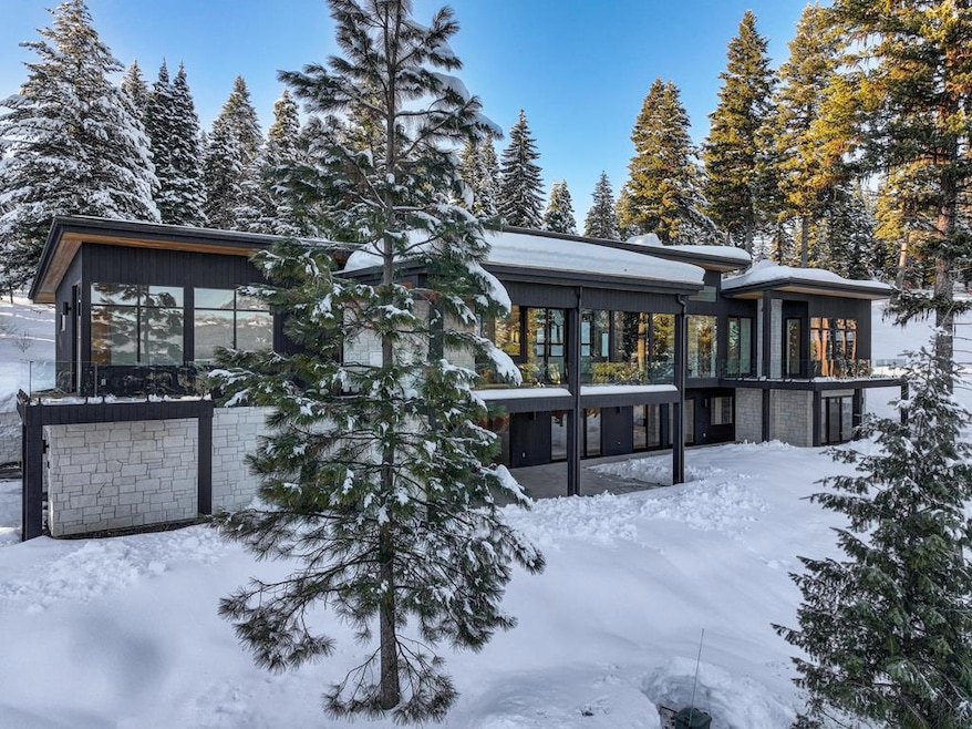 For Sale $6,199,000 • Co-Listing Agent