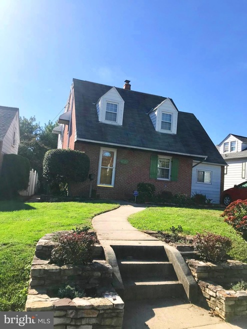 4317 Barrington Rd, Baltimore, MD 21229 - photo 1