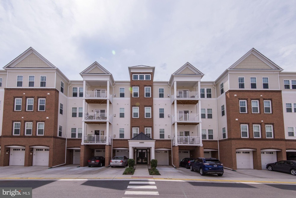 24661 Woolly Mammoth Terrace unit 407, Aldie, VA 20105 - photo 1