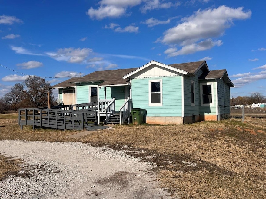 7040 Cimmaron Trail, Weatherford, TX 76087 - photo 1