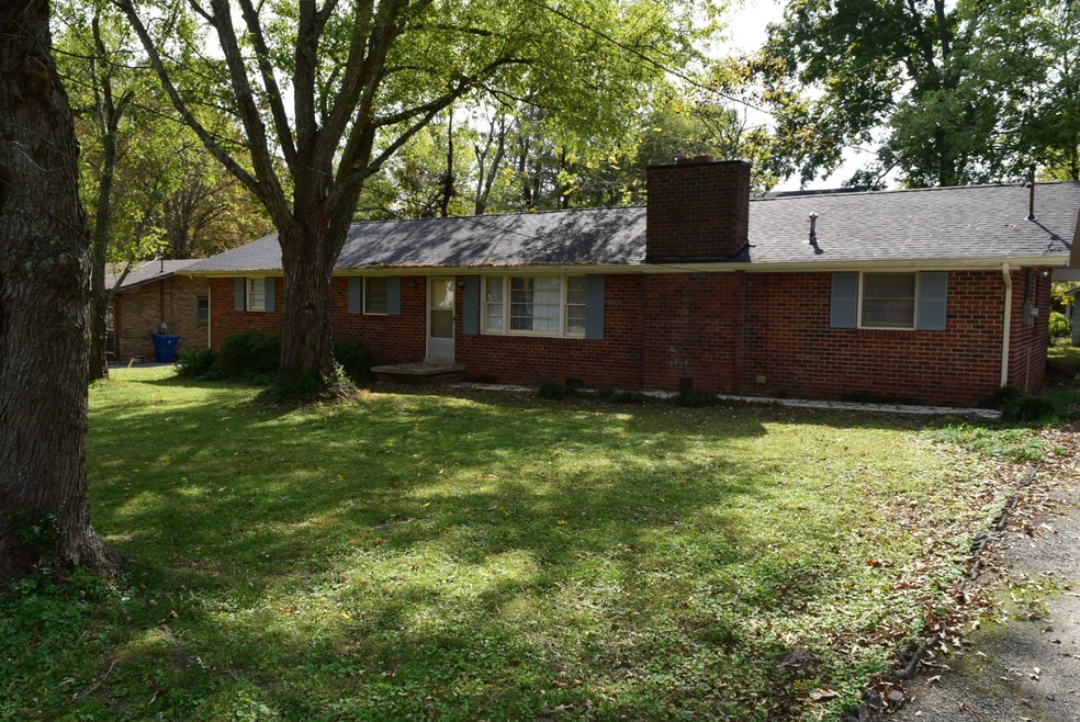 1200 Shady Ln, Manchester, TN 37355 - photo 1