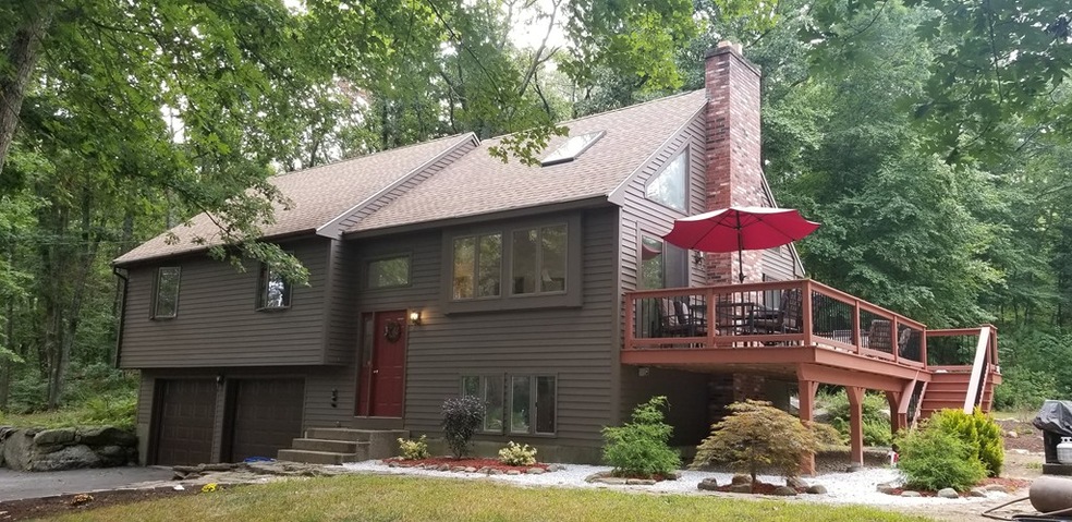 822 Aldrich St, Uxbridge, MA 01569 - photo 1