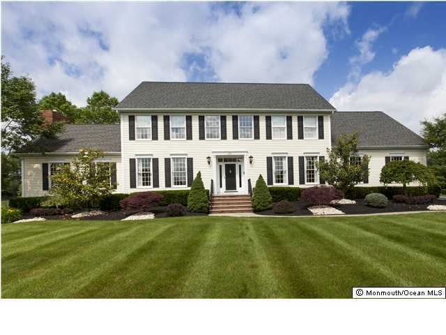 22 Driftwood Ln, Colts Neck, NJ 07722 - photo 1