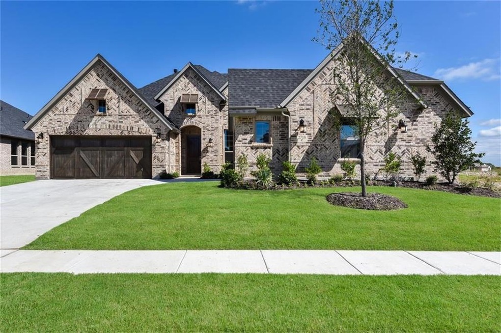 2718 Maverick Way