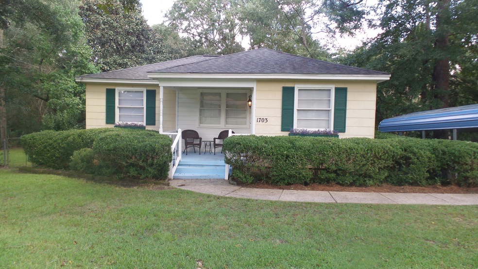 1703 Old Bay Springs Road