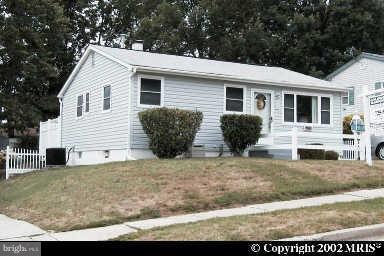 354 Dameron S, Laurel, MD 20724 - photo 1