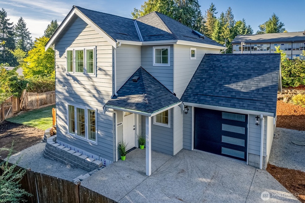 12029 40th Ave NE unit C, Seattle, WA 98125 - photo 1